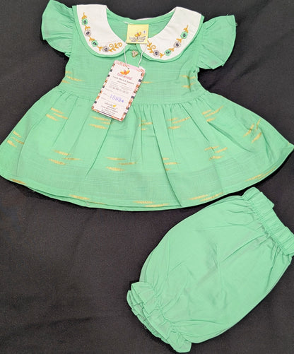 Girls' embroidered and self-patterned frocks with pants